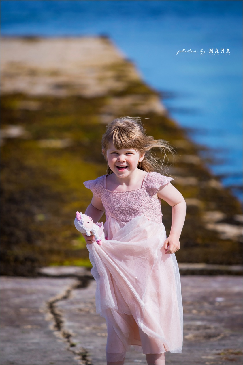 Destination wedding photographs Orkney Islands, Scotland, UK by natural wedding photographer Mana Meadows of Photos by Mana.