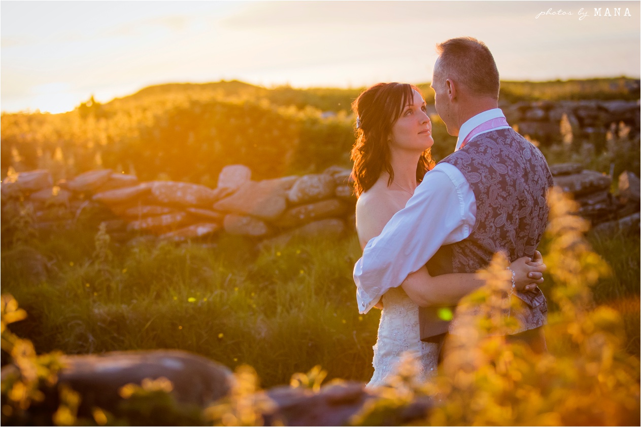 Destination wedding photographs Orkney Islands, Scotland, UK by natural wedding photographer Mana Meadows of Photos by Mana.