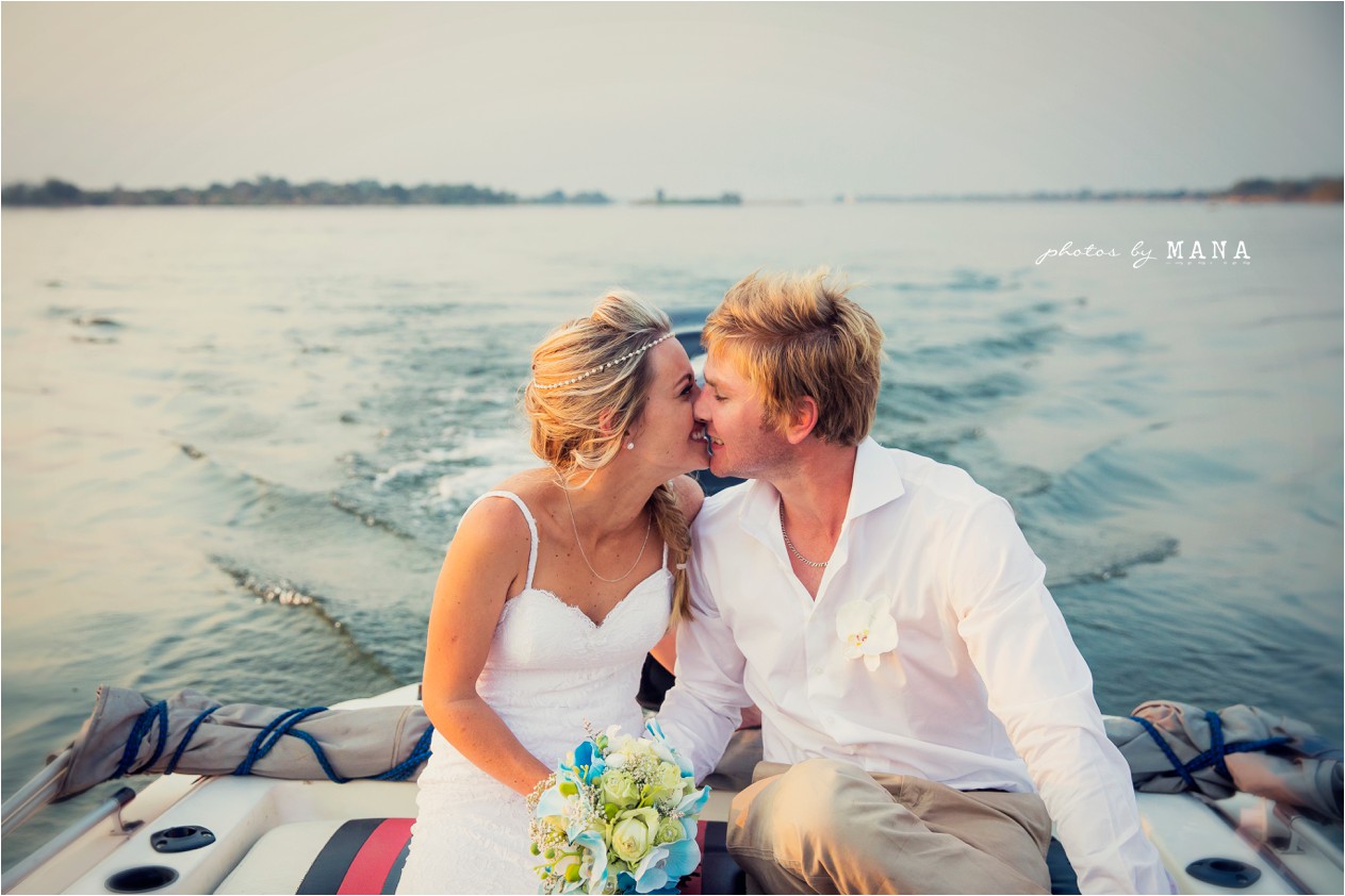 kerry-and-marius-zambezi-wedding-001
