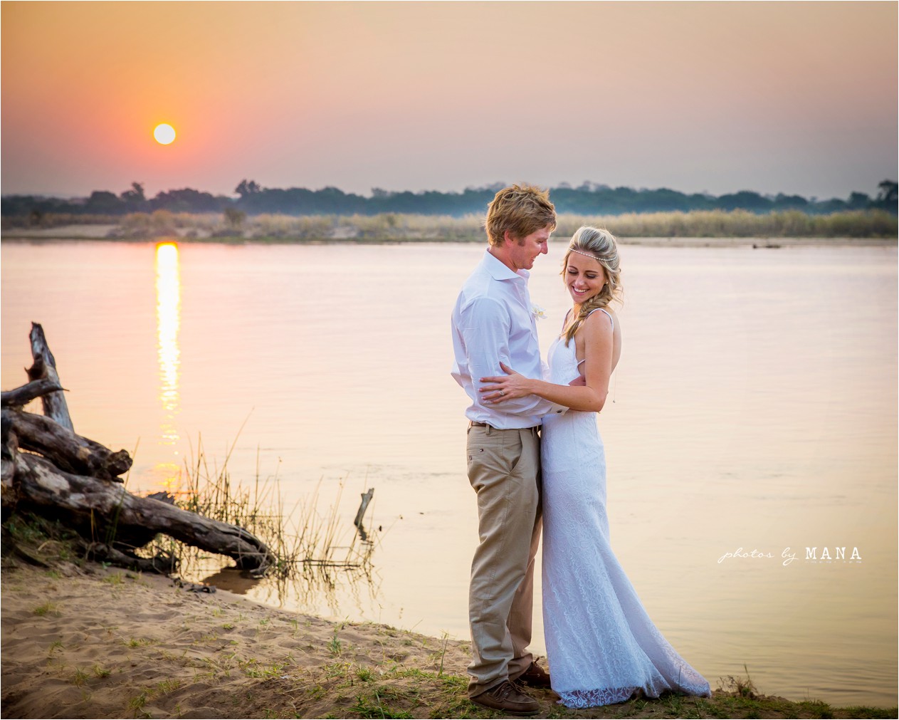 kerry-and-marius-zambezi-wedding-088