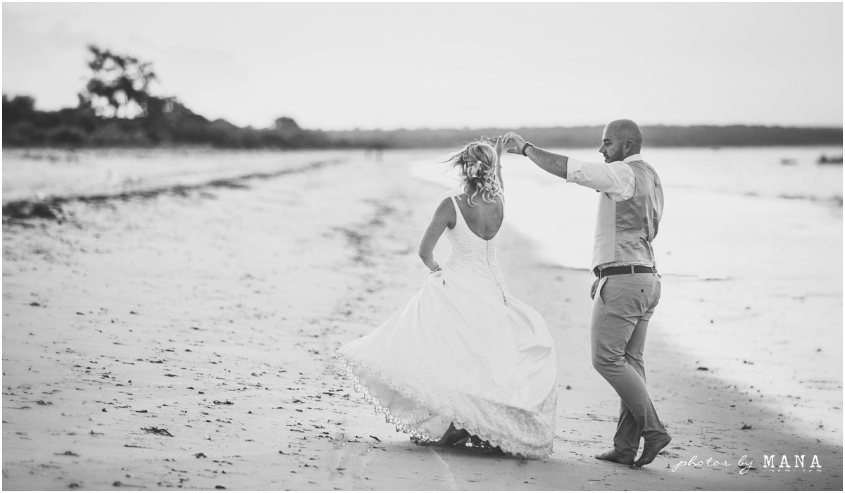 Mozambique Beach wedding Leandi and Kevin