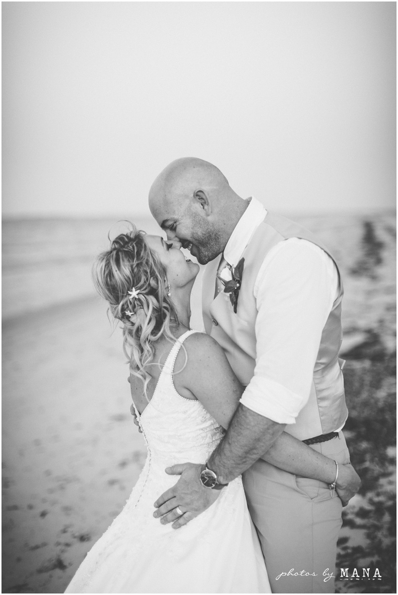 Mozambique Beach wedding Leandi and Kevin