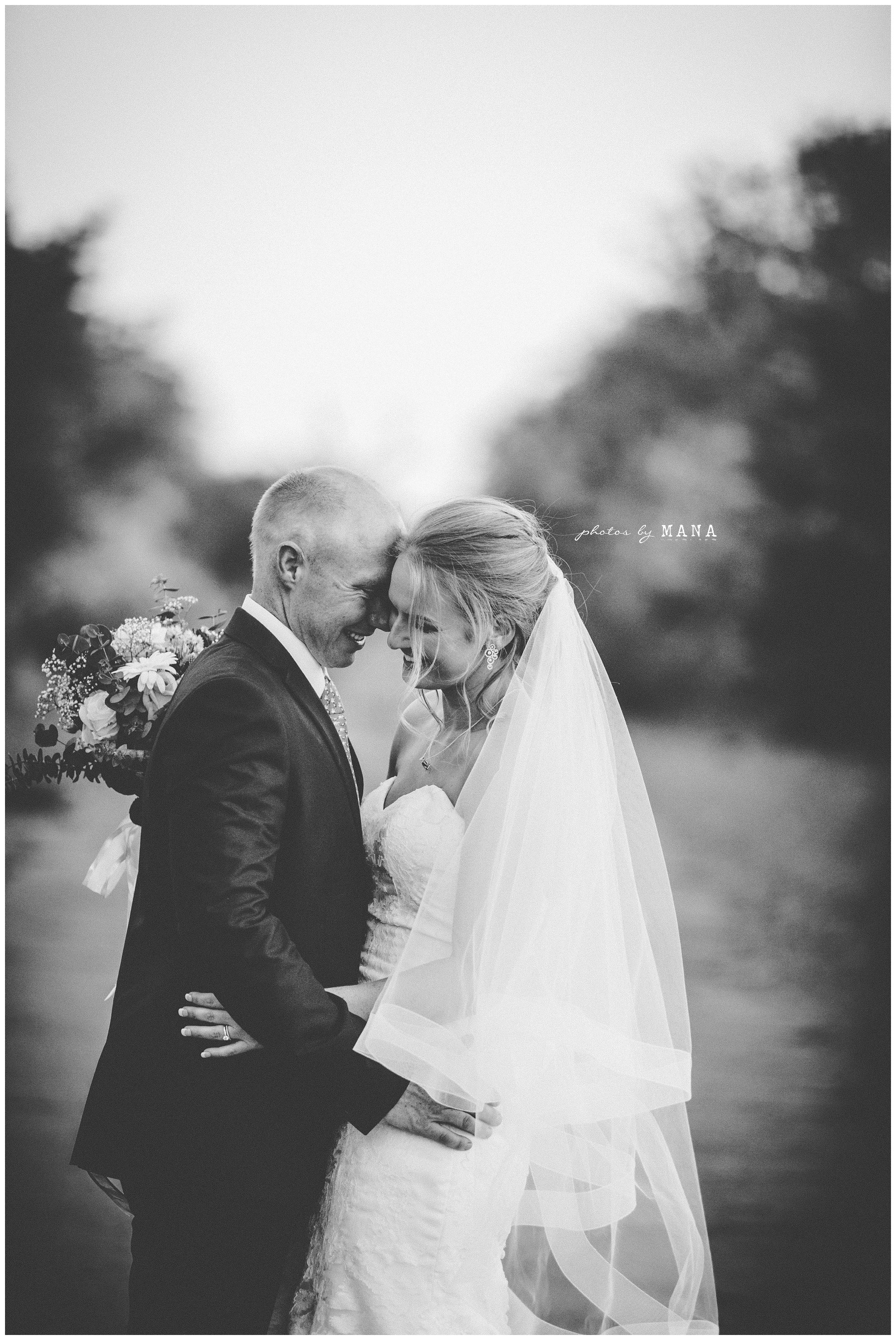 African safari wedding on the banks of the Zambezi River in Victoria Falls, Zimbabwe. Photography by Photos by Mana.