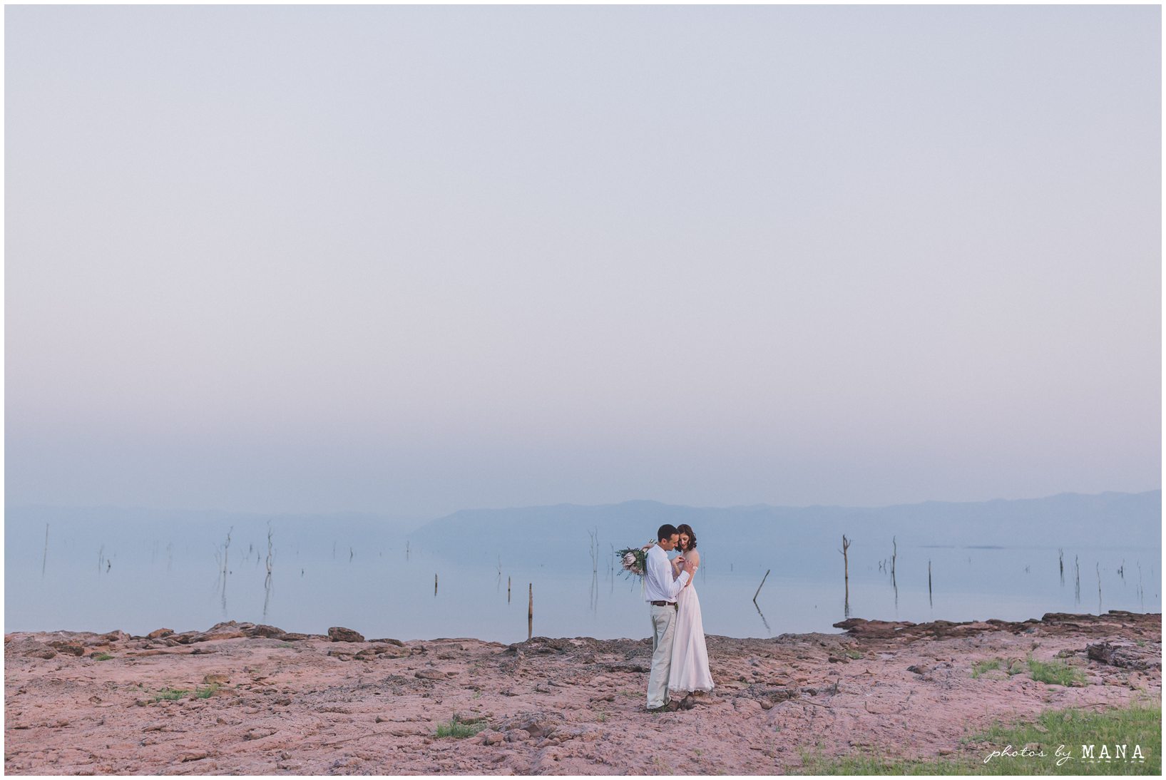 Ashley and Mike's Kariba Wedding